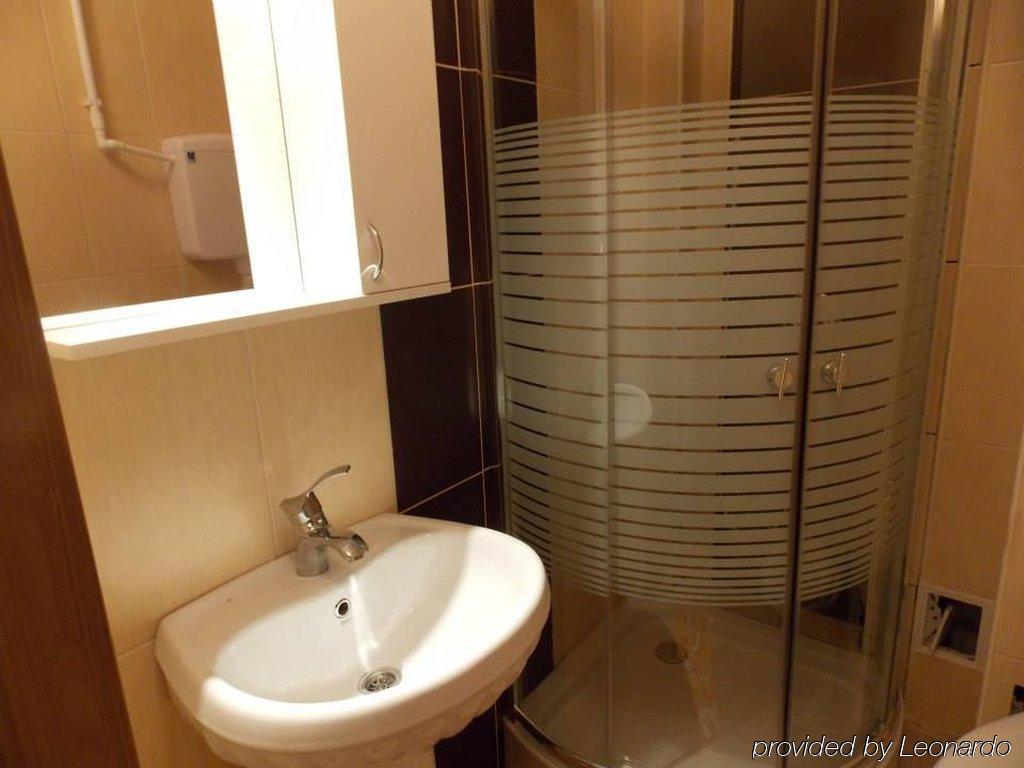 Guesthouse Vila Dnd Нішка-Баня Екстер'єр фото