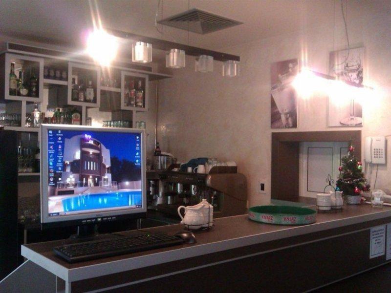 Guesthouse Vila Dnd Нішка-Баня Екстер'єр фото