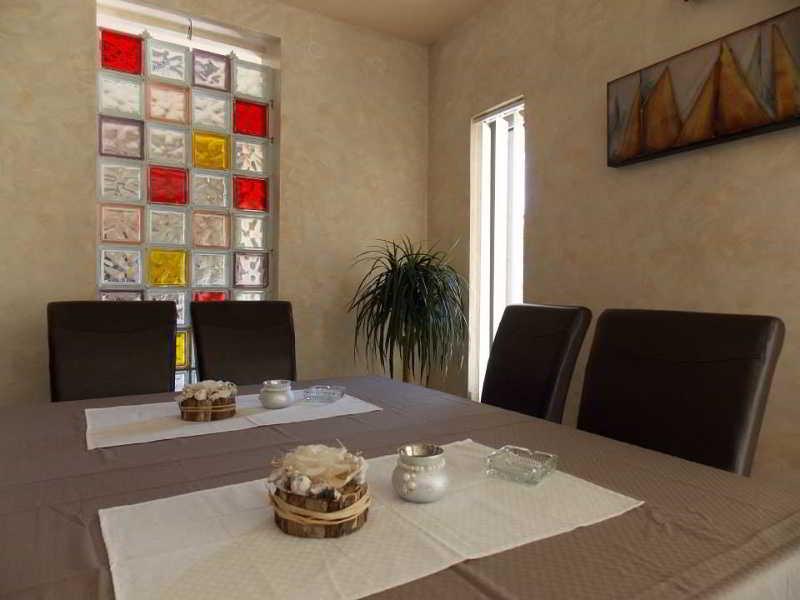 Guesthouse Vila Dnd Нішка-Баня Екстер'єр фото